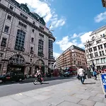 Grandeur 3 Bedroom Flat In London, Mayfair Hy3