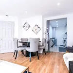 Grandeur 3 Bedroom Flat In London, Mayfair Hy3