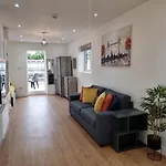 Stunning Roof Terrace Studio Flat