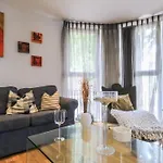 Glamorous Central Apartment