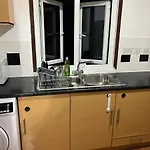 Cosy 2 Bedroom Flat