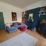 Charming Luxury 1 Bed Apartment