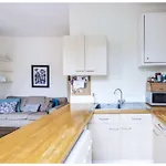 Kensington One Bed Apartment Suite