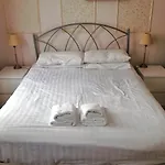 La Suite South
