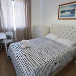 Self Contained 2 Bedroom Flat In Southwark
