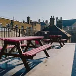 Hostelle - Women Only Hostel London