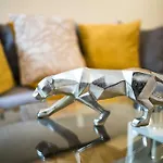 Superb Flat In South Kensington