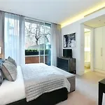 Central Mayfair Mount Street Luxury Flat