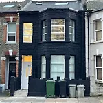 A Beautiful Terraced House In Central London