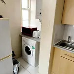 Studio Flat In Central London