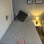 Wembley Serviced Apartment, 20Mins From Central London
