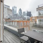 Kula London - Tower Hill