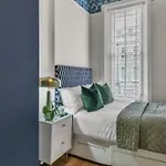 Apartment Kensington 1 Bedroom Apt By Interhome
