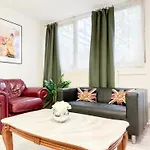 Cosy 3 Bedroom 3 Bathroom Flat With Private Garden- Maida Vale, Near Paddington