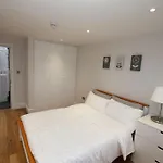 Amazing Loft One Bedroom Apartment - E17 Village