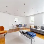 Stylish 3-Bed Near Camden Town & King\'S Cross