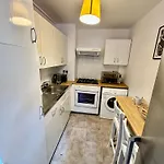 Cosy Central London Apartment