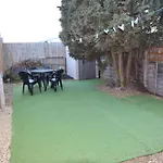 Large 6 Bedroom House - Fortescue