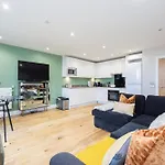 Luxury 1 Bedroom Near Westfield Stratford - 10 Min Walk