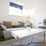 Cozy 1 Bed Apartment 2 Mins From Paddington