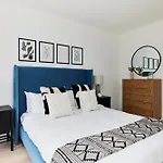 The Wembley Park Gem - Lovely 2Bdr Flat With Balcony