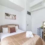 Modern 1-Bed With 3 Minute Walk To Tube Station.