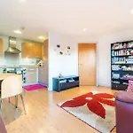 1 Bedroom Stylish Apartment In Zone 2 Close To Center - Whole Apartment