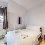 Modern 1Bd Flat In Clapham Old Town