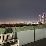 Charming & Large 1-Bedroom In The Heart Of London
