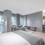 Beautiful, Stylish Studio Flat Near The O2