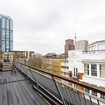 Luxury Penthouse In Central London