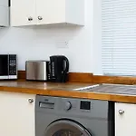 Bright Modern 1 Bedroom Flat, 5 Min To Vauxhall St