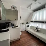 Modern Cosy Studio In Barbican - Green - F2