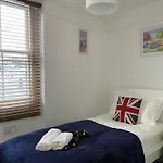 Private Bedrooms In Camden Town, Central London