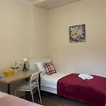 Lovely Private Rooms In Camden, Central London