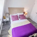 Comfortable 4 Bed Mews Town House Near Hyde Park