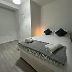 City Apartments Near Seven Sisters