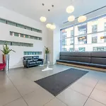 London Bridge Apartment