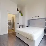 Small Studio In Notting Hill