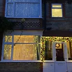 Three Bedroom Family Home With Garden In Walthamstow