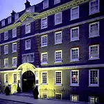 Fitzrovia Hotel