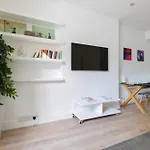 Cozy And Bright 1 Bedroom Apt In Knightsbridge
