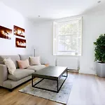 Cozy And Bright 1 Bedroom Apt In Knightsbridge