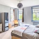Three-Storey, Renovated 1890S Heritage Home In Spitalfields Market