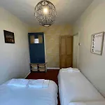 Brixton And Oval Apartment