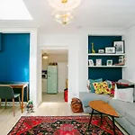 Modern Garden Apartment Camden