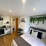 Innit Townhouse