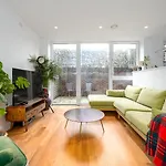 Guestready - Modern Lodge With Garden
