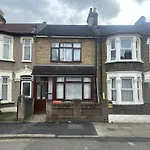 London Holiday Home