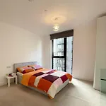 Perfect Flat Next To Wembley Stadium